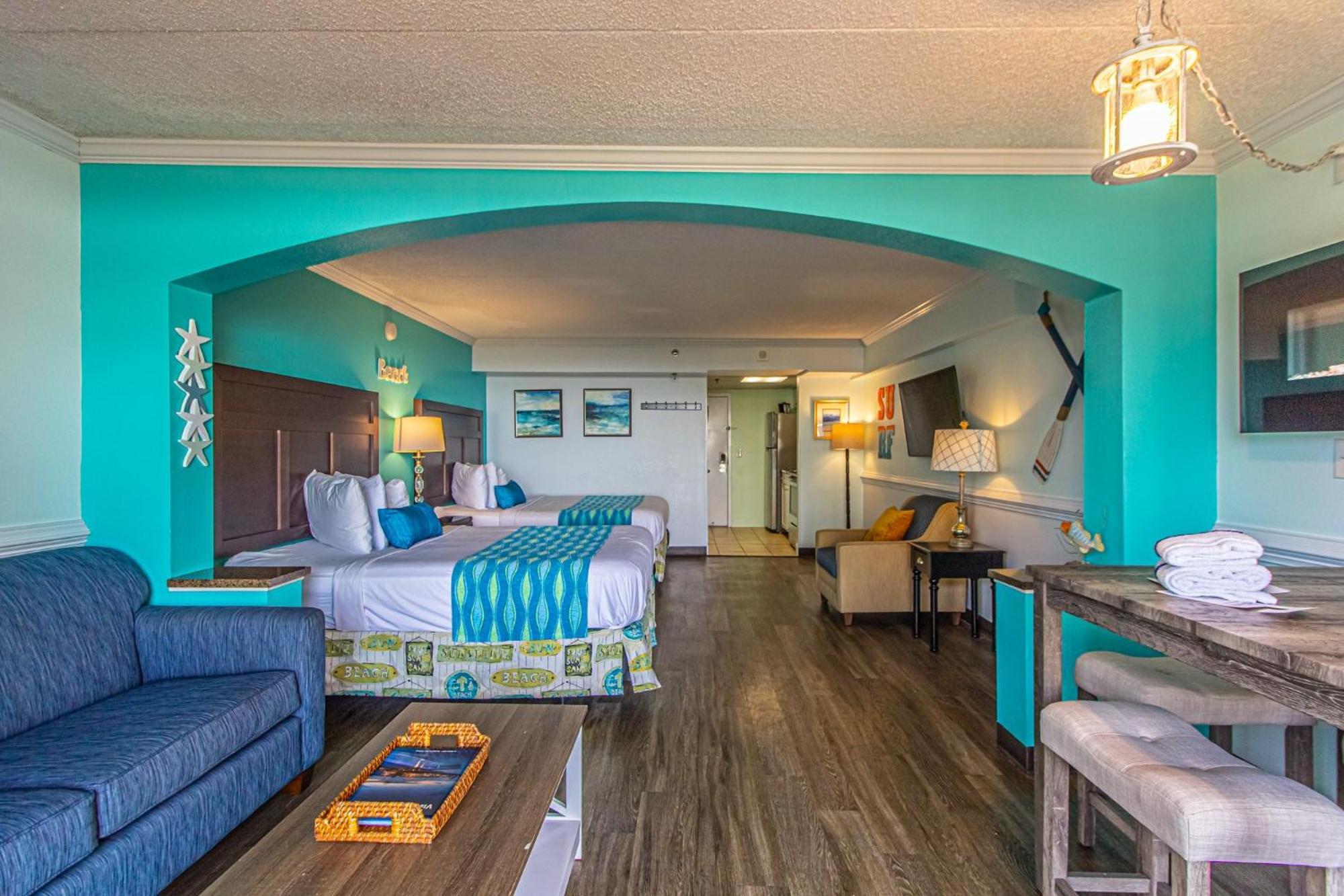 Oversized Ocean View Queen Suite With Beautiful Fireplace And Accents - Sleeps 4 Guests! شاطئ ميرتل الغرفة الصورة